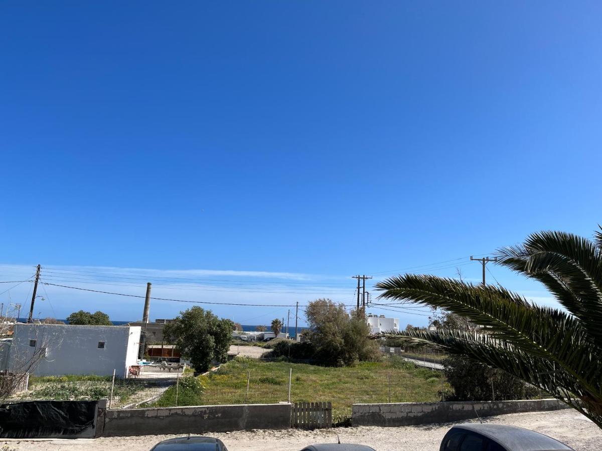 Ether * Perivolos (Santorini)